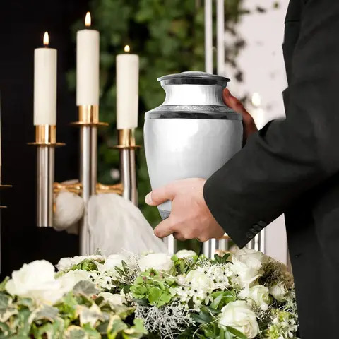 Wholesale Urns for Ashes Adult Male Urns for Human Ashes Adult Female Decorative male and female funeral love ones memory vase