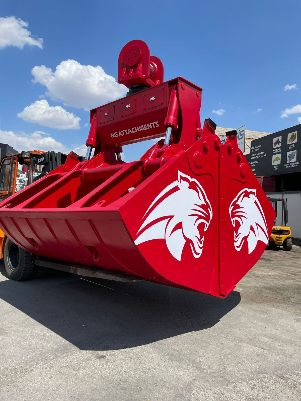 Buy Hydraulic Clamshell Buckets For Bulk Loading And Excavation from NG ...