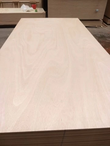1220x2440mm Bintangor okume face poplar core Commercial plywood