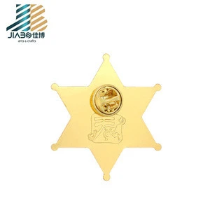 2018 Free Sample cheap metal star shaped gold metal badge