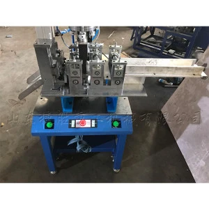 Automatic ultrasonic welding cutting machine Computer controlled welding  cutting equipment