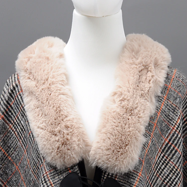 Autumn And Winter Faux Fox Fur Collar Thicken Loose Knitted Ladies Cardigan Sweater Cardigan Shawl Cloak