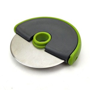 Baking Tool Round Shaped Handle Pizza Slicer Cutter with Protective Sliding Blade Guard, Locking Blade Cover for Safety