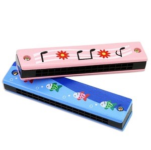 Factory direct sale children&#39;s harmonica cartoon wooden harmonica infant early education music toy double row 16 holes