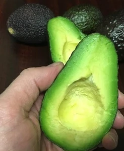 Fresh avocado / pears.