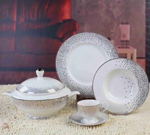 Gold line Design Ceramic Porcelain Soup Sets Tureen With Lid