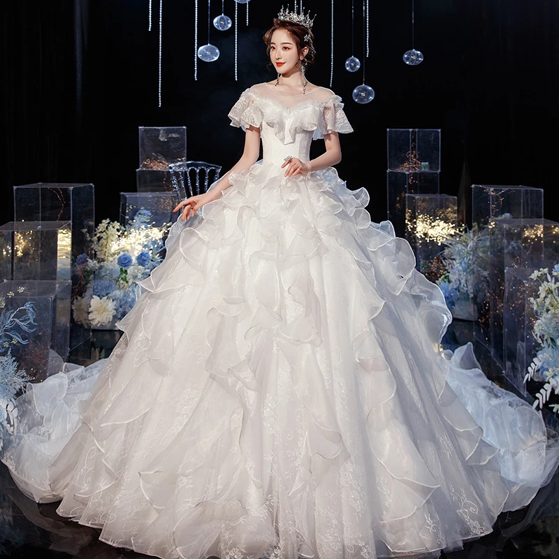 New Style Sexy  Bridesmaid Dress with Train Wedding Dress Dream Party Wedding Fashion Lace Wedding Dress