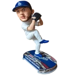 Personalized Bobbleheads Custom Resin Handcrafted Customized Athletic Baseball Star Athlete Bobble Head For Car