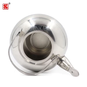 Round Whistling Kettle/Stainless Steel Tea Kettle With A Strainer
