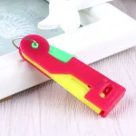 Wholesale Sewing Needle Threader Thimble Thread Tool Threader for Guide Needle Easy Device Automatic Thread Home Sewing Supplies