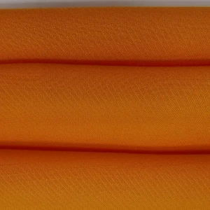 Yarn dyed polyester fabric
