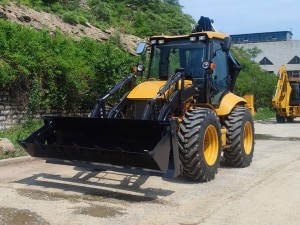China made SHANMON 388H backhoe loader for russia