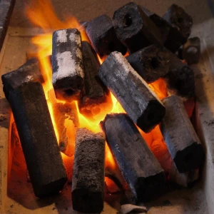 Quality hardwood Charcoal for BBQ and Shisha / coconut shell Charcoal