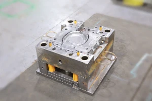 High Quality Professional Parts Made Mould Tooling Manufacturer Maker Plastic Injection mold