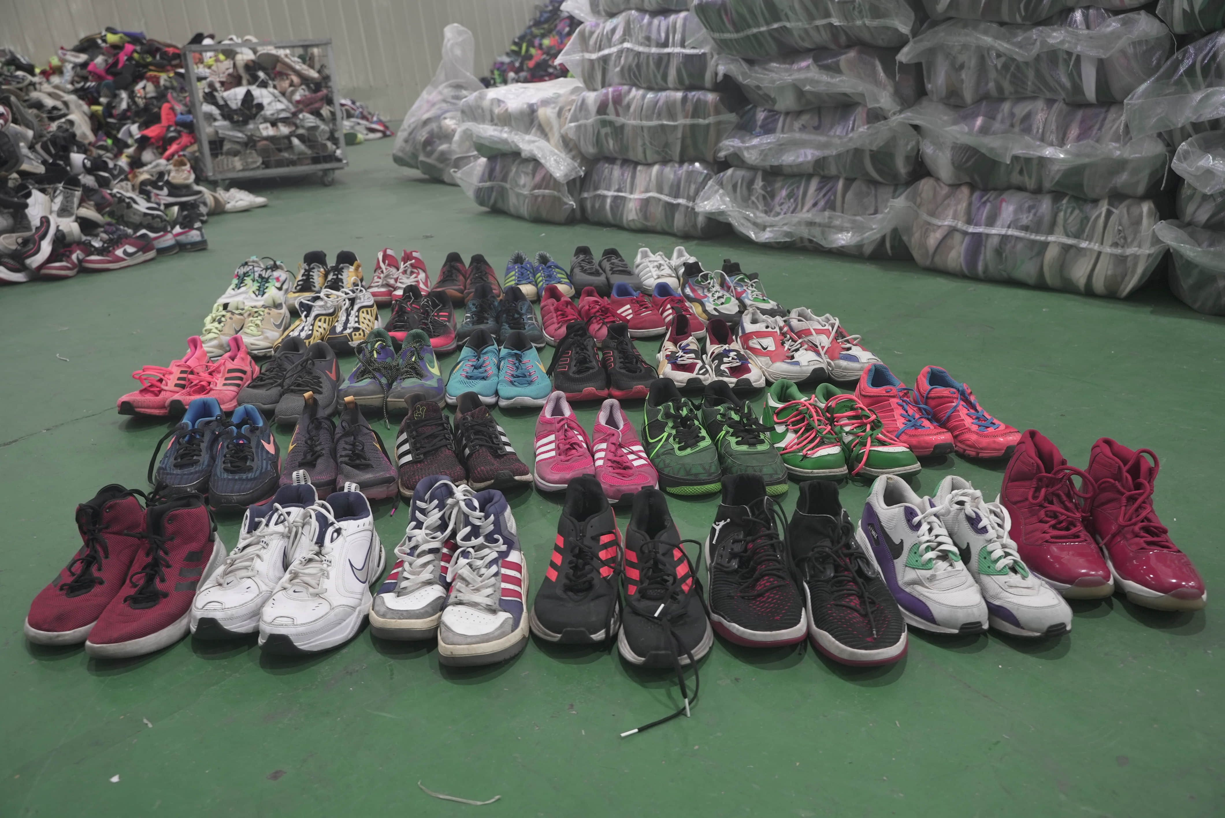 Used Shose Buy Used Branded Shoes from Hissenglobal, China | Tradewheel.com