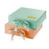 luxury custom paper rigid magnet closure flap gift box