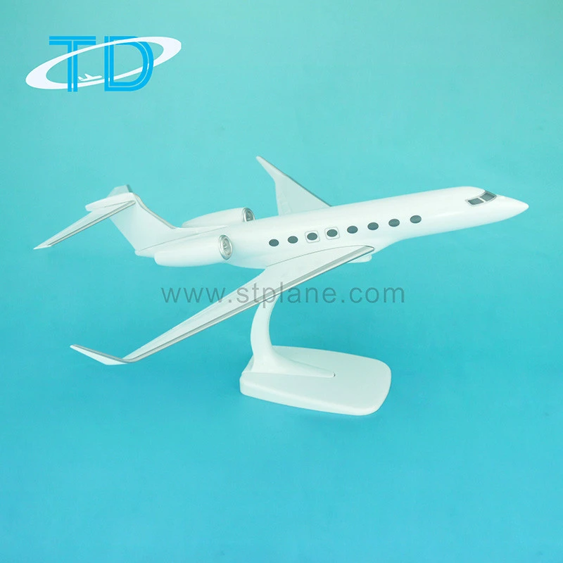ABS Plastic White G650 1:100 30cm Plastic Model Aircraft