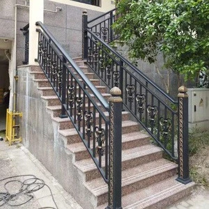 Aluminum balustrade for stairs