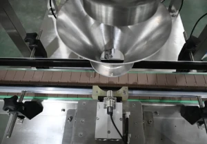 Automatic hard candy jar filling machine soft gummy candy bottle filling machine