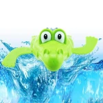 Baby Wind Up Bath Toys Clockwork Chain Crocodile Toy for Baby Children Bath Playing Toy Educational Puzzle Gift Random Color