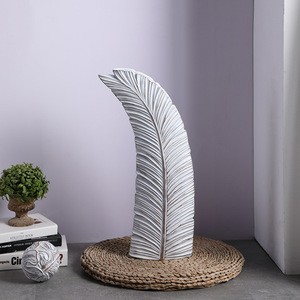 Creative design Nordic style hotel resin ornament modern home decoration accessories for wedding