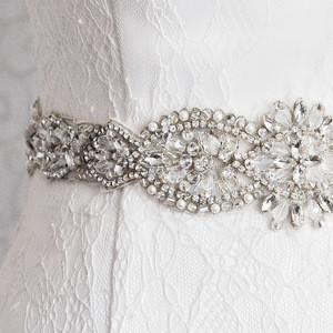 Eslieb 2019 Crystal Pearls Bridal Belt Hand Beaded Wedding Belts Silver Rhinestones Bridal Sash For Wedding Dresses Ceinture de