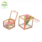 Hot Sale Unique trend keepsake display container holder case new design custom glass compartments modern jewellery ring box