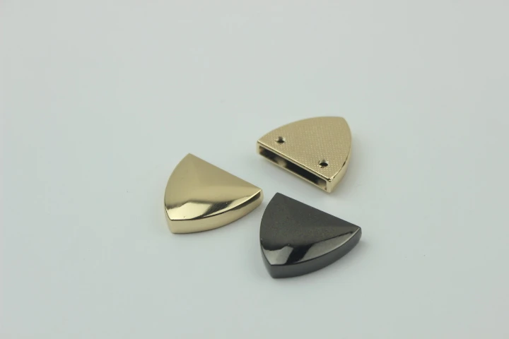 Luggage leather hardware accessories Metal triangle edge seal and corner protection belt tail clip tail plug decorative buckle