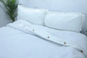 Luxury Soft Washed Cotton Hotel Bed Sheet White Pom Pom Tassel Duvet Cover Bedding Sets Wholesale Bed Cover Set