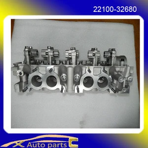 Machinery Engine Parts for HYUNDAI 4G64, cylinder head 22100-32680 for sale