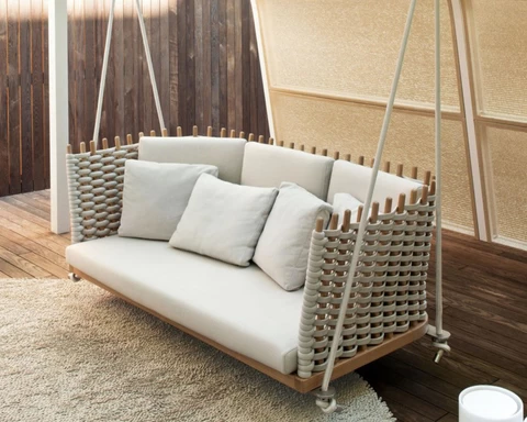 Modern Luxury Outdoor Indoor Wooden Garden Swing Sets Hanging Rope Chair Wooden Swing Sofa Chair Patio Swings