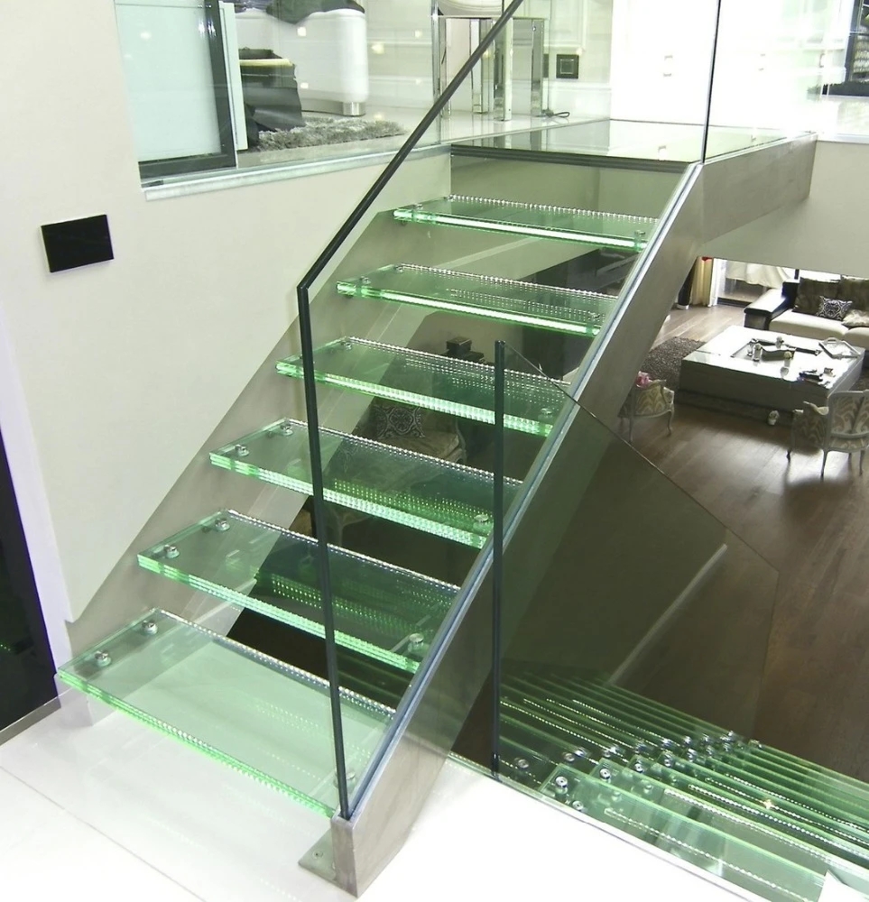 Modern unique tempered glass tread residential indoor stairs