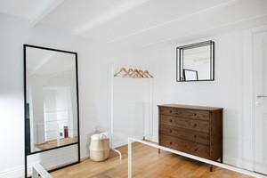 Nordic Style Walnut Color Solid Oak Bedroom Furniture Large Dresser