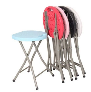 Portable outdoor plastic folding stools/Kids folding outdoor beach stools/Plastic round folding stools