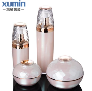 Stock Product OEM 30g Cream Jar Luxury Cosmetic Packaging Set Acrylic Cream Jar Plastic Cream Bottle