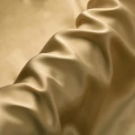 The 22mm 6A silk fabric with bright and shining colors used by famous brands is more glossy than ordinary silk fabrics