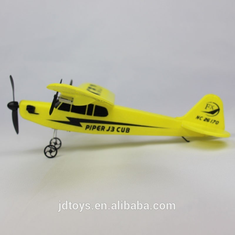Wholesale Cheap Price Remote Control Toy 2.4G Hand Throwing Glider Foam Plane Glider