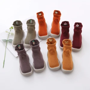XL-392 design own brand cotton anti slip toddler baby socks rubber soles custom logo baby sock shoes