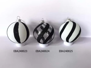 Black&white Christmas glass balls