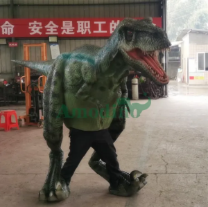 Realistic Dinosaur Costume﻿