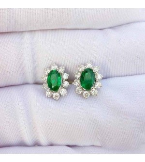 18K Emerald Earring Oval 0.85 Cts