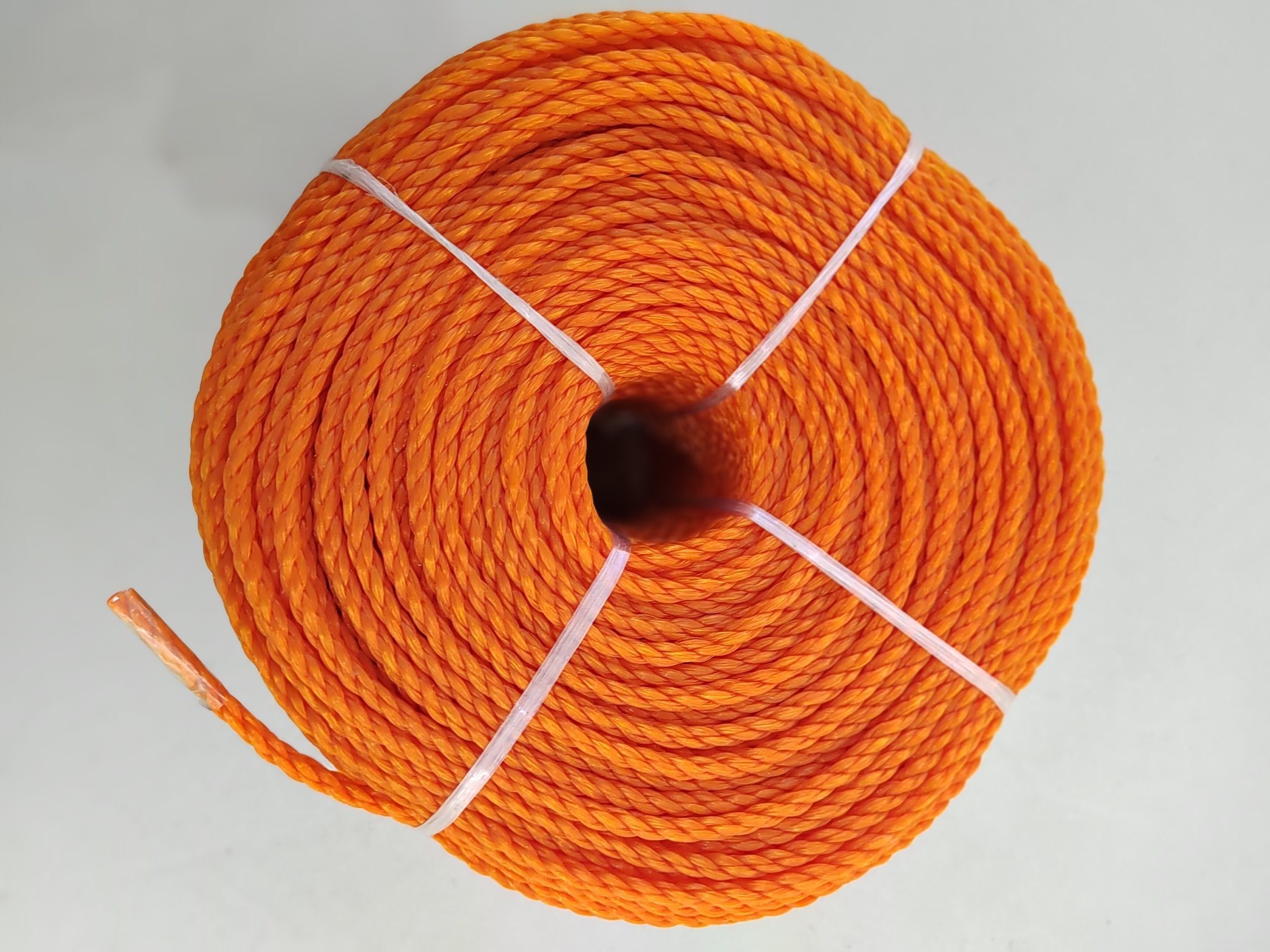 8mmx100m 3 Strands/ 4 Strands Twisted Polyethylene Packing PE Rope Hot Sale