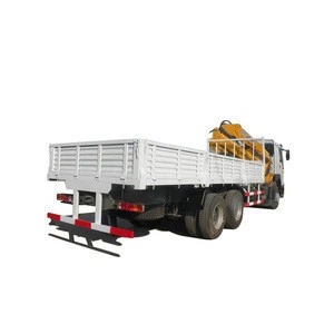 Chinese truck mounted crane 6x4 HOWO 10 ton truck crane