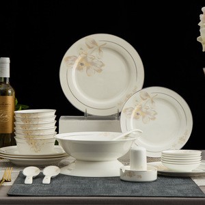 Customized wholesale Jingdezhen ceramic household dishes bone china dishes porcelain dinner gift tableware set
