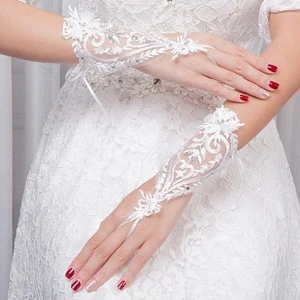 Hot-Selling Fashionable Custom New Brides Gloves Lace