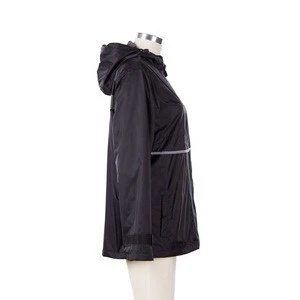 Hot Selling Zipper Nylon Waterproof Raincoat