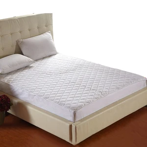 Hotel Polyester Quilted Mattress Cover , Hospital Water Proof Mattress Cover Quilting Queen