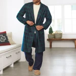 Mens Washable Plaid Wool Bathrobe with Three Patch Pockets Turn-back Cuffs and Self Belt Fleece Peignoir