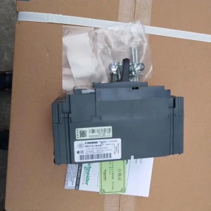 Molded Case Circuit Breaker CVS100F/N/H 3P 4P 16A-100A LV510334 Air Switch