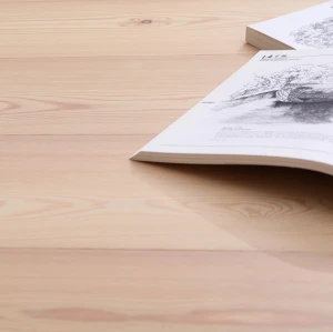 Natural Colour 3 Layer Larch Engineered Light Wood Flooring With White Oil